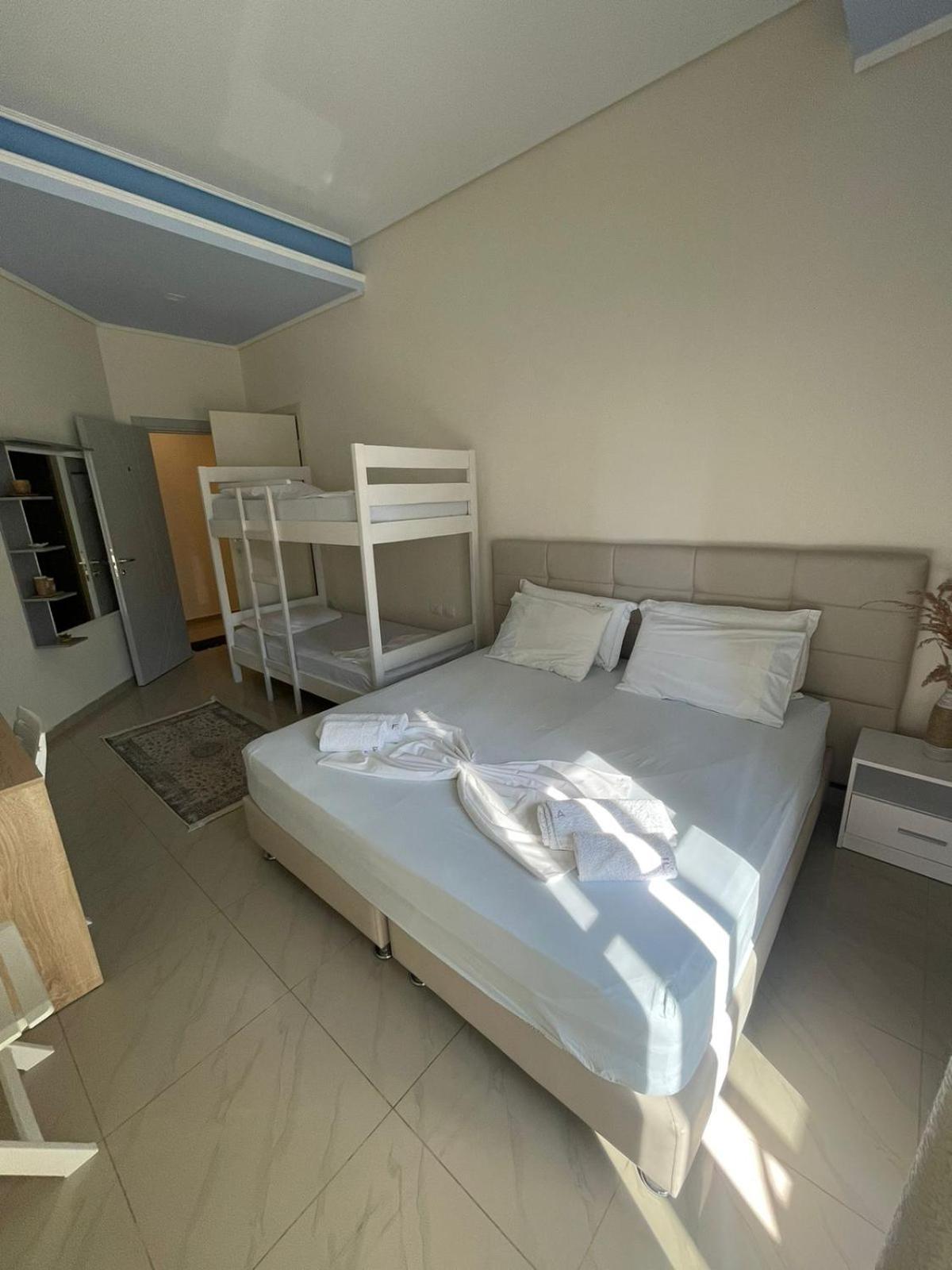 Fa_Holidays Vlorë Exterior foto